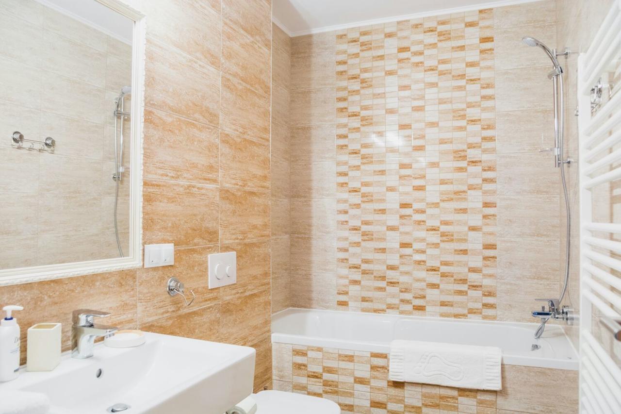 Apartament 4Tourists 布拉索夫 外观 照片